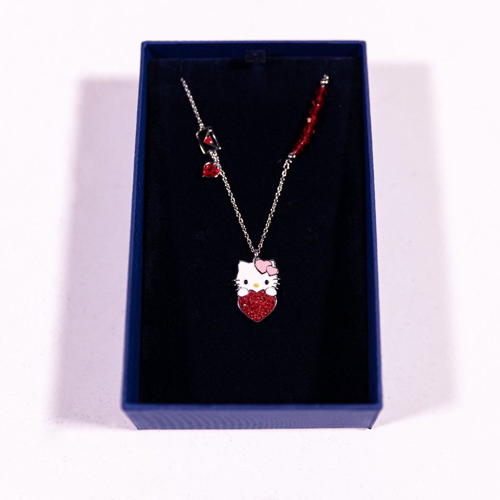 BNIB Swarovski x Hello Kitty Necklace